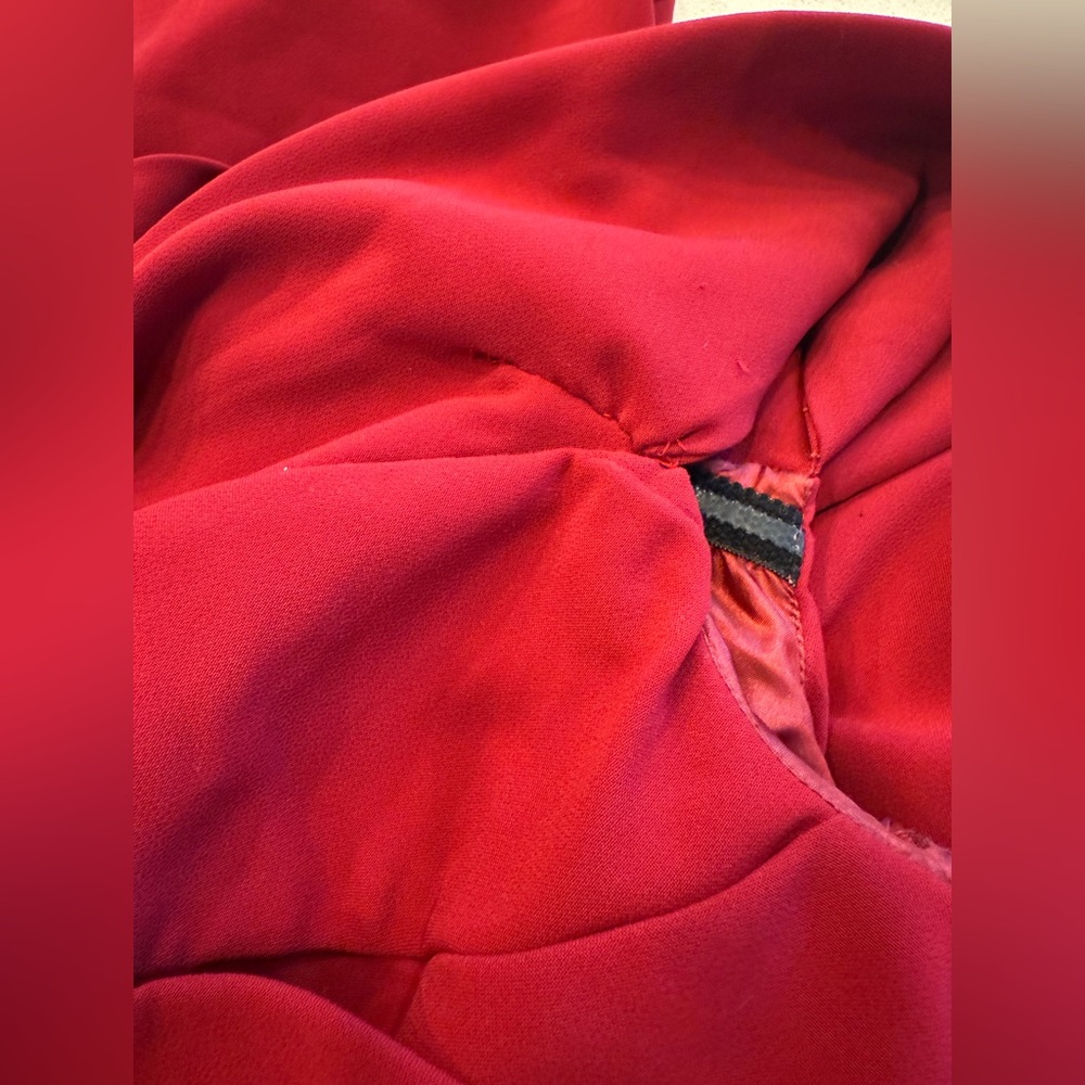 Shoshanna Wells Red Gown off the shoulder  Dress - Picture 11 of 12